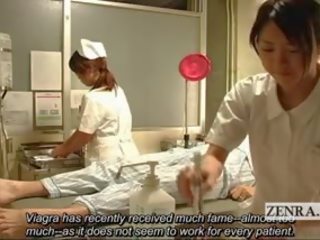 Subtitled bekläs kvinnlig naken hane japanska sjuksköterskor sjukhus avrunkning cumsprut